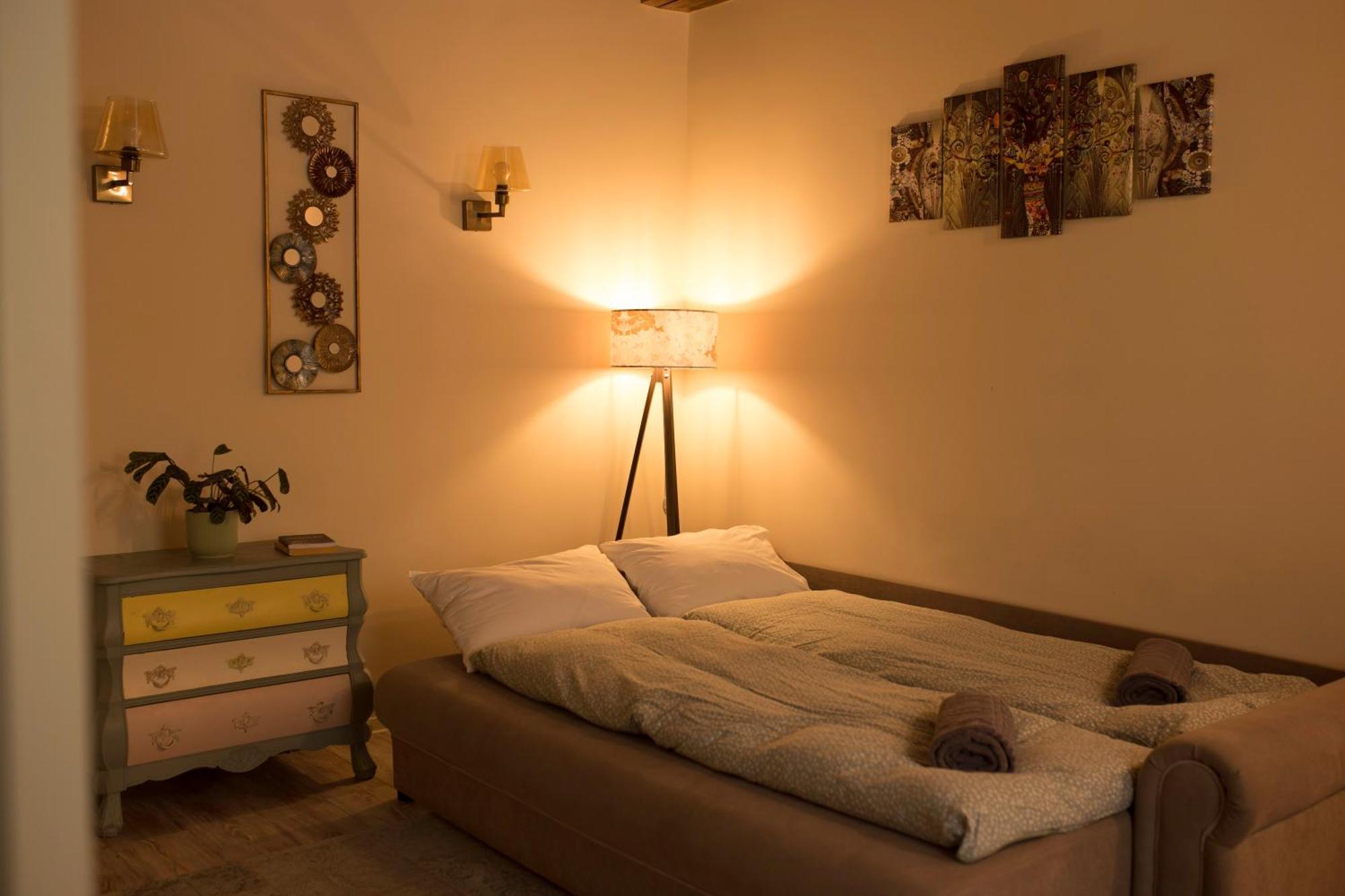 Seek And Hide - Little Julia'S Hideaway Brasov Bagian luar foto